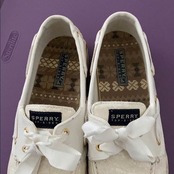 shoes - Picture 4 of 6